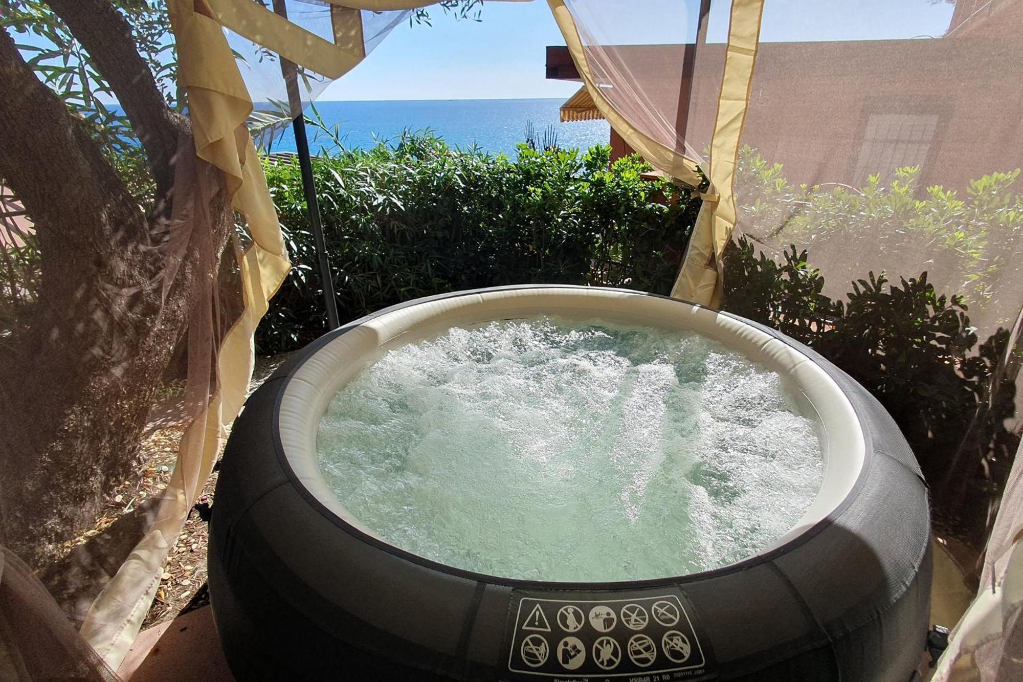 C22 Beachfront Villa - Spa Bath, Pool, Private Beach, Parking Free Marina dʼMarina dʼAndora Exterior foto